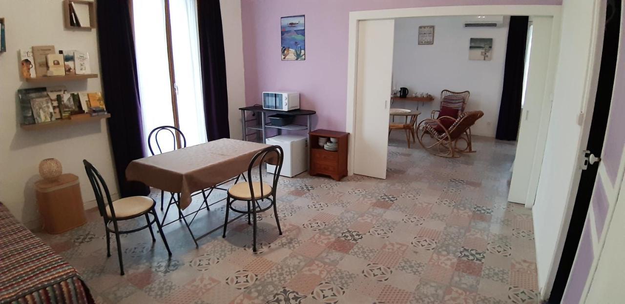 Chambre D'Hotes Du Mas Julianas Saint-Laurent-de-la-Salanque Buitenkant foto